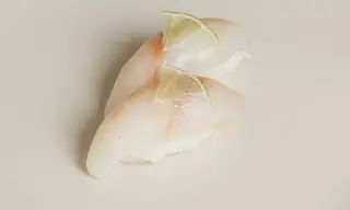 Nigiri dorada - 2 szt-
