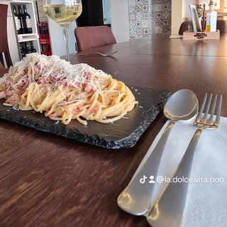 Spaghetti A La Carbonara