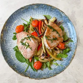 Tuna steak