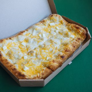 Піца Сирний Мікс (500г)