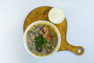 Борщ зеленый с мясом (говядина) (400 гр.)