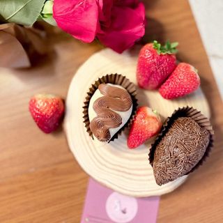 Coxinha de Morango Artesanal