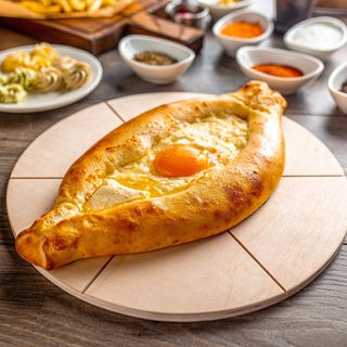 Хачапури по-аджарски