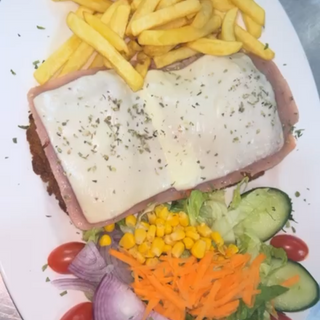 Ración De Milanesa Escalope A La Napolitana