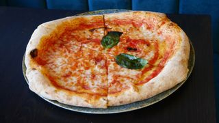 Pizza Margheritta Ø 32cm