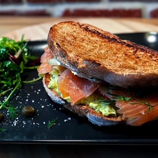 Avocado salmon toast