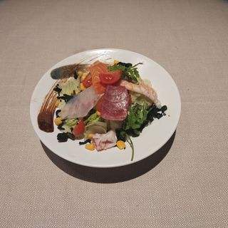 INSALATA AI FRUTTI DI MARE