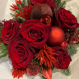 Bukiet z bombkami czerwony mały