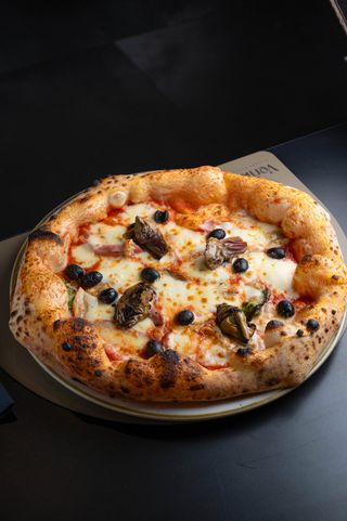 Capricciosa rossa
