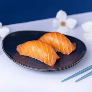Nigiri Łosoś (2 szt.)