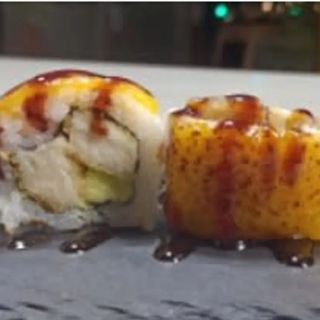 64 Hosomaki De Pollo Cheddar (8 Pzs.)