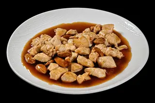 46 Pollo con mandorle
