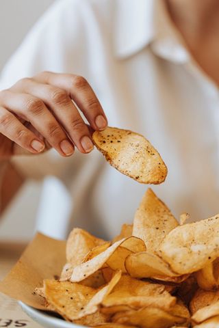 Patatine ruspanti al lime