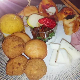 Aperiglovo