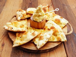 Focaccia con burro salato di montagna