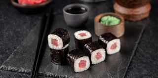 Макі тунець (120г)