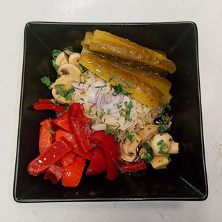 Kwaśne warzywa (300g)