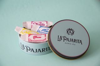 Clásicos Lata Metal Formato Caviar