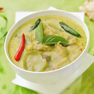61-Ternera Con Verduras Verde Thai curry