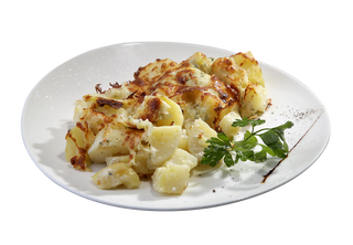 Запечени картофи с микс от сирена (460г)