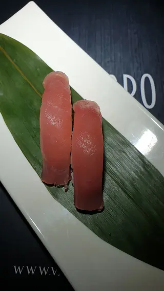 49. Nigiri maguro - 2 pezzi