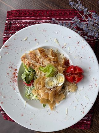 Салат Цезар з куркою (250г)