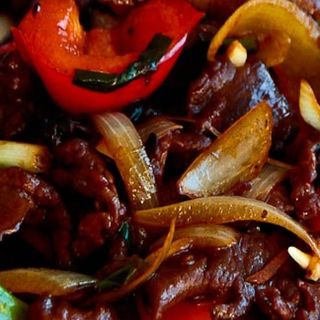 Zeschuan fried lamb with veges