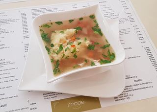 Ciorba de pui a la grec