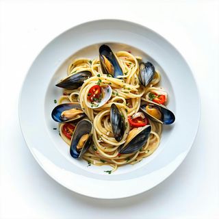 Spaghetti con cozze e vongole