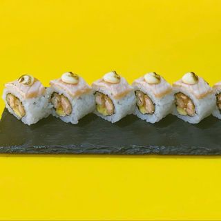 Hot salmão tataki