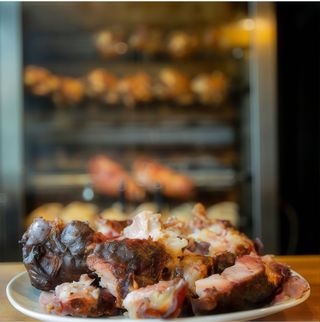 Codillo asado (1.7 kg.)