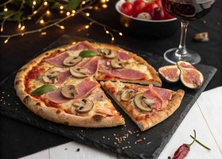 Pizza Mica Prosciuto E Funghi 