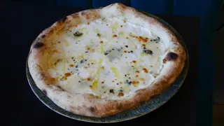 Pizza Quattro Formaggi Ø 32cm