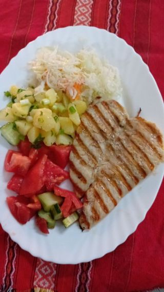 Пилешка пържола с г-ра