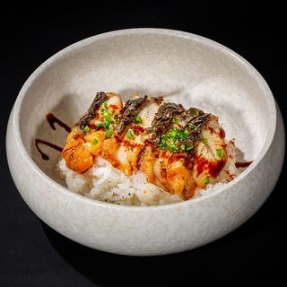 32. Riso con anguilla