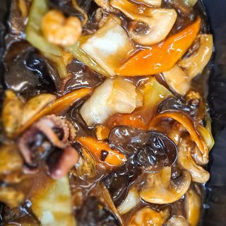 Fructe de mare pe plita incinsa