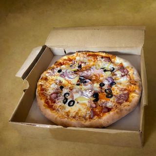 Pizza Tradiționala XXL Ø 60cm (20%OFF)