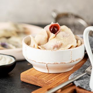 Вареники з вишнею (500 г). Продукт заморожений