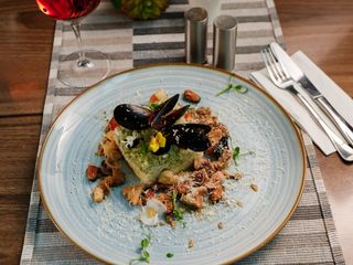 Risotto bicolor cu fructe de mare