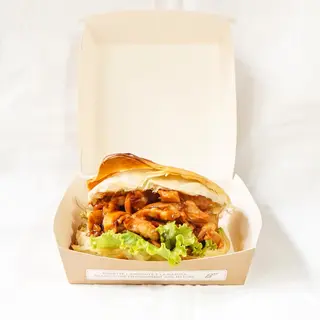 Mo con pollo