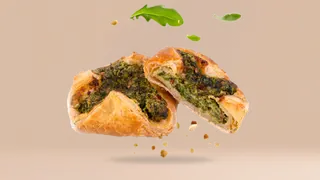 Koszyk ze szpinakiem i serem ricotta
