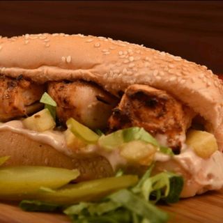 Pita Chiken shish taook+ frites 