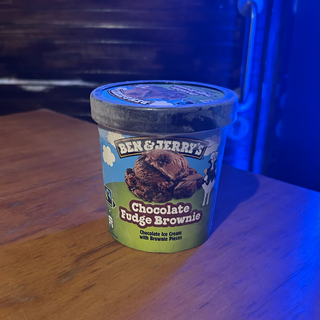 BEN&JERRY CHOCOLATE FUDGE BROWNIE
