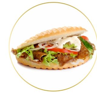 Bocadillo Kebab Con Queso 