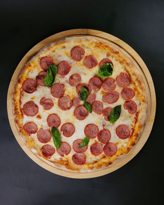პიცა პეპერონი 33 სმ