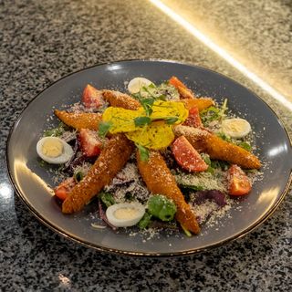 Салат стріпс Friends and family (250г)