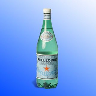 Agua con gas San Pellegrino (50 Cl.)