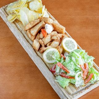 CHOCO FRITO C/GUARNIÇÃO p/2