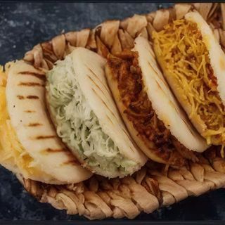 Arepa de Pollo