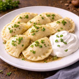 Pierogi Ruskie z Bryndzą 8 szt.